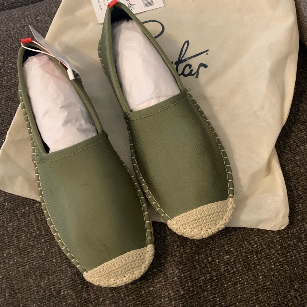 Sea star beachwear water shoes! Mens size 8, but would fit womens 9.5 or 10